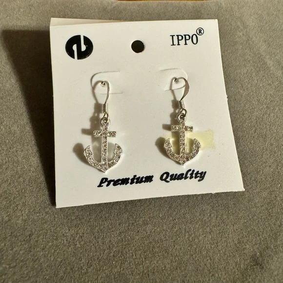 Ippo Silver Tone Rhinestone Anchor Dangle Earrings - Picture 1 of 3